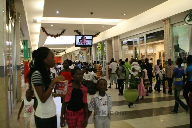 Shoppin mall in Ghana -Accra mall